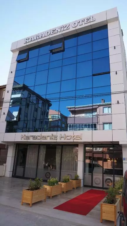 کارادنیز چورلو