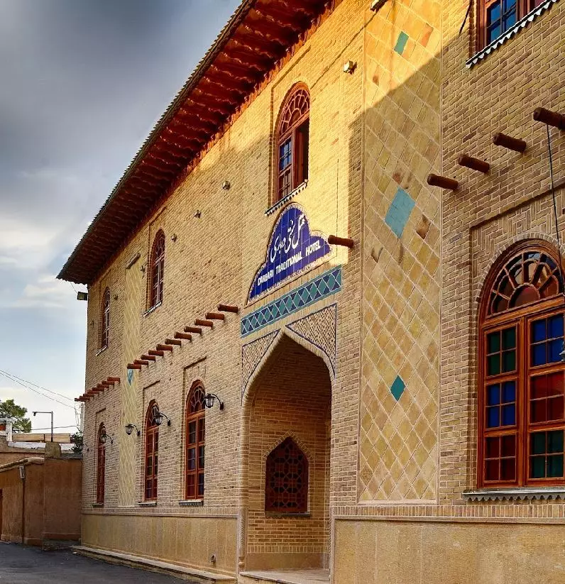 هتل سنتی درباری شیراز