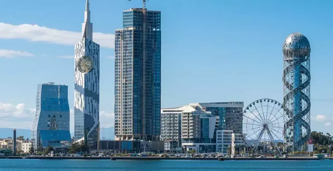 تور باتومی آذر و دی 1404